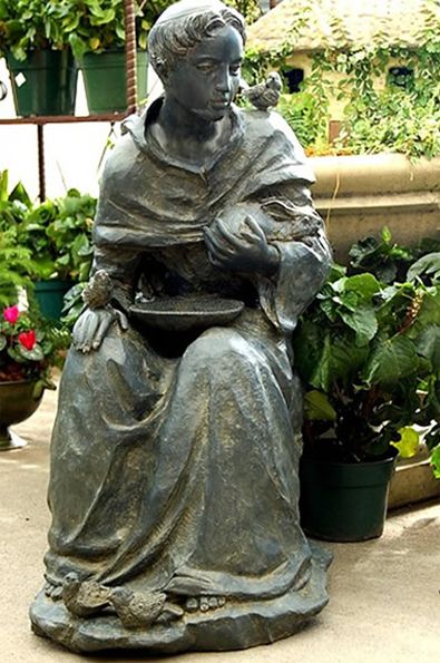 Small Garden Space? Don't Fret! Can Still Water Feature 468078939592945.jpg