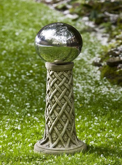 Garden Wall Fountains: Amazing Sight 5528172125950.jpg