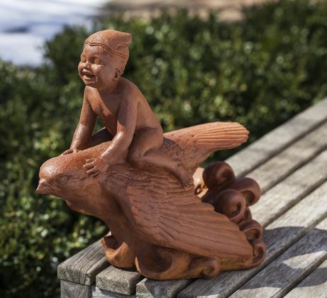 Can Outdoor Wall Fountains Help Detoxify Air? 931745114994.jpg